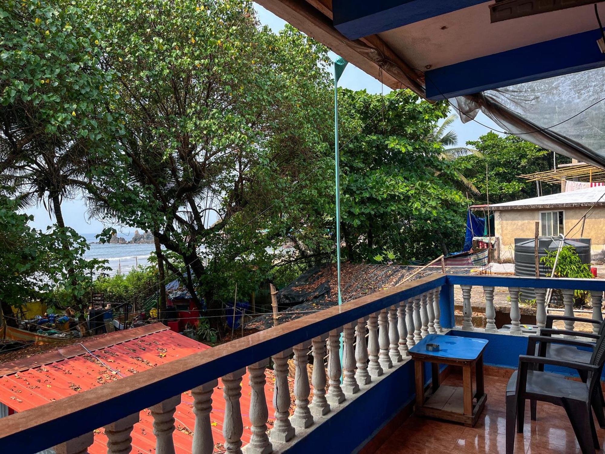 12 Monks - Beachside Hostel Arambol Eksteriør billede