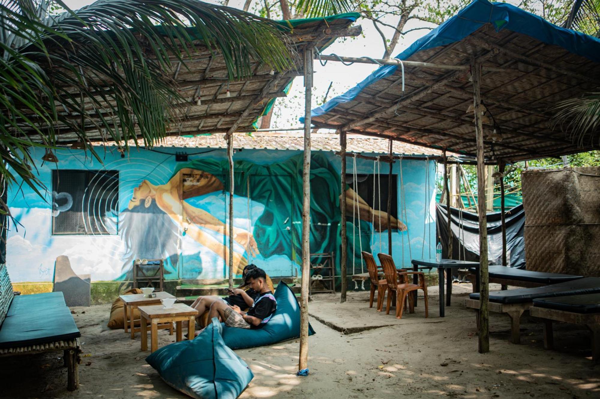 12 Monks - Beachside Hostel Arambol Eksteriør billede